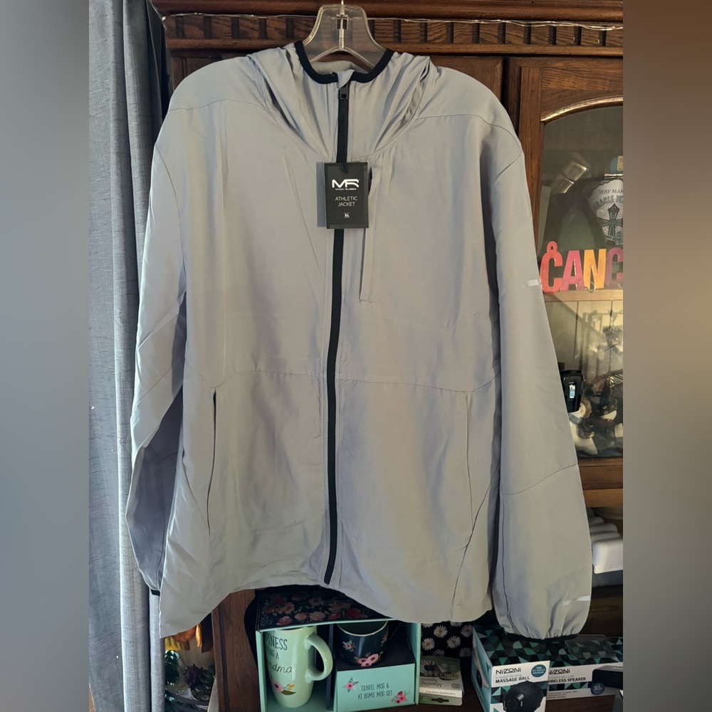 Men's Light Gray Windbreaker